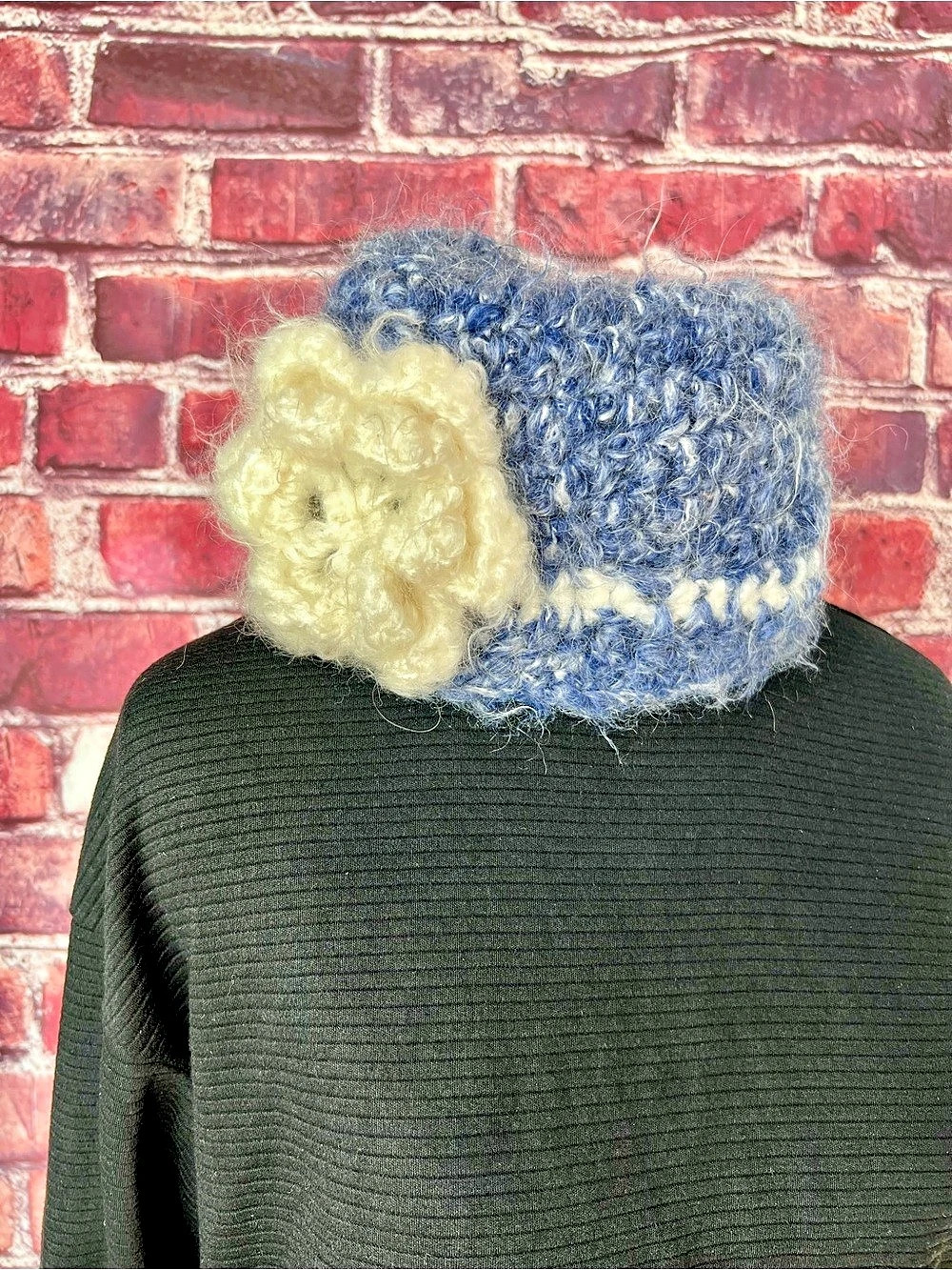 Mr. Funky Blue Marled Crochet Flower Accent Bucket Hat Y2K Boho